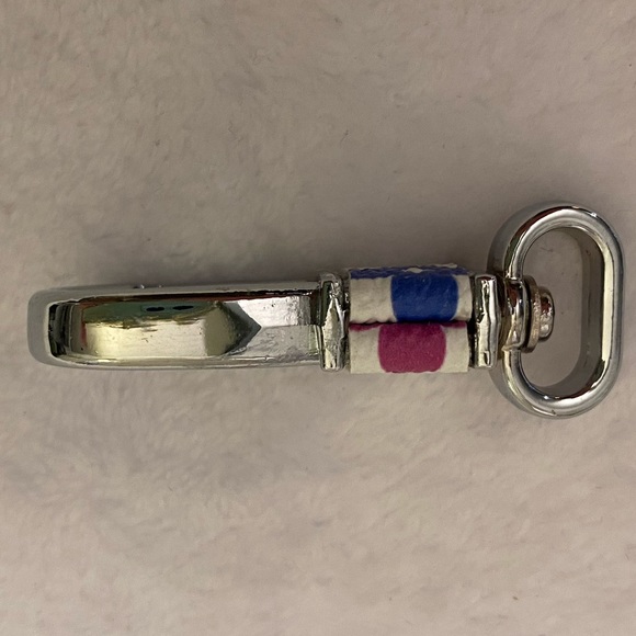 Luxury Key Clasp With Authentic Leather Piece - Picture 4 of 4